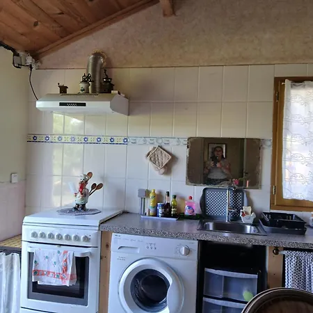 Дом отдыха Petite Maison De Charme Бейнак-э-Казенак