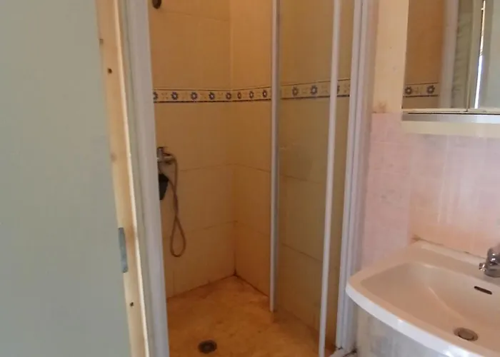 Petite Maison De Charme Hébergement de vacances Beynac-et-Cazenac